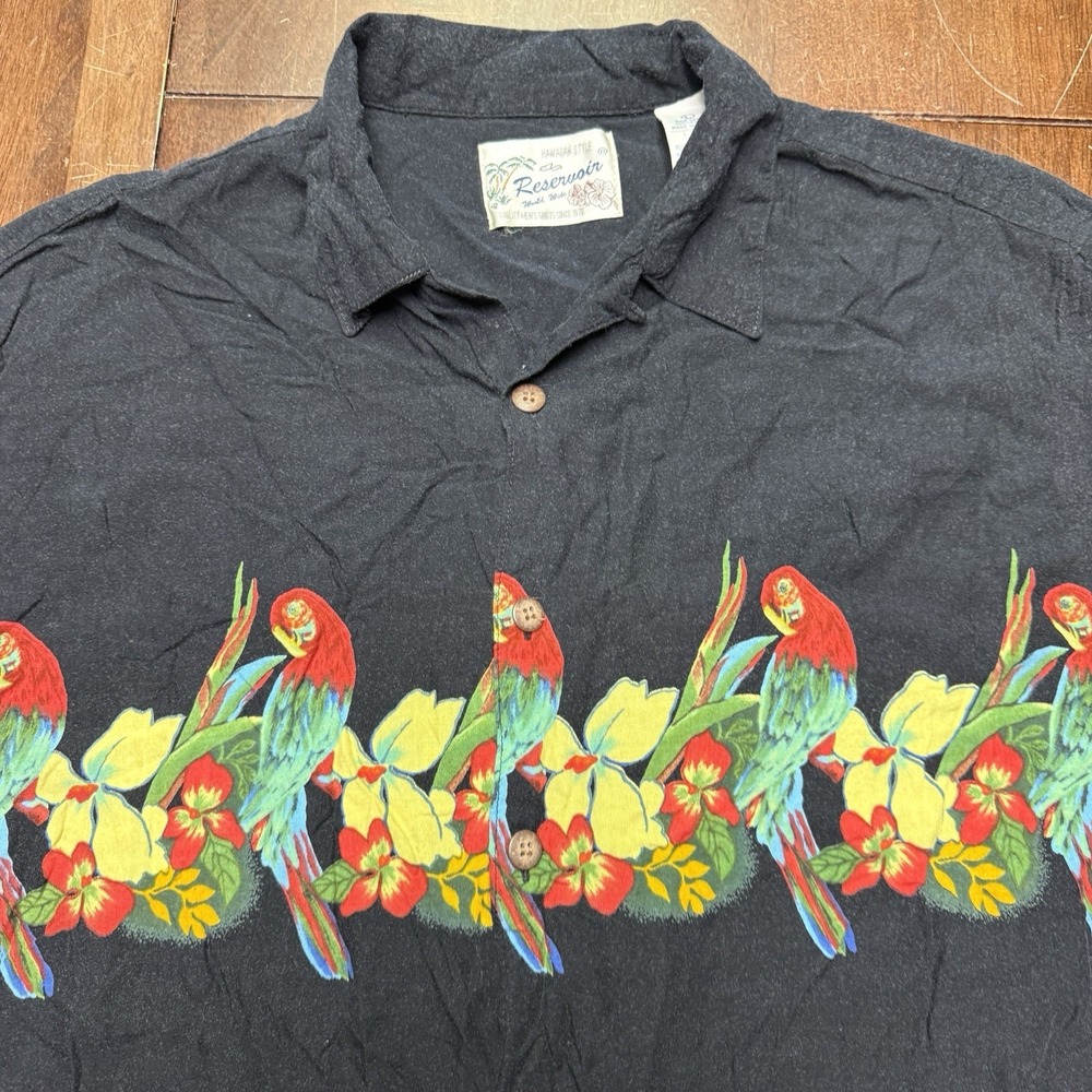 VTG Men's Hawaiian Button Up Shirt Parrot AOP Double‎ Sided Light Weight Large L - Picture 2 of 7